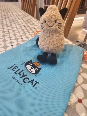 Amuseables Peanut Cat Outfit Jellycat photo