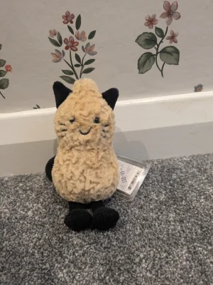 Amuseables Peanut Cat Outfit Jellycat photo