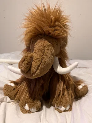 Maximus Mammoth Jellycat | Jelly Journal