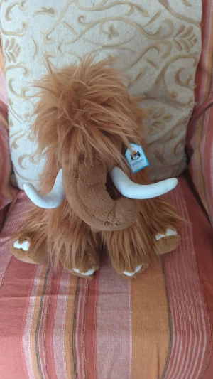 A photo of Maximus Mammoth Jellycat taken by Caz1971