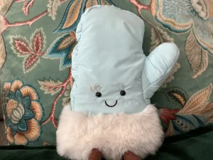 Amuseables Mitten Jellycat photo uploaded by jellyelly23
