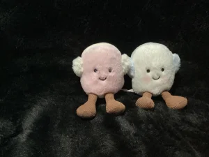 Amuseables Toastie Pink and White Marshmallows Jellycat photo uploaded by Jellybunnys1984