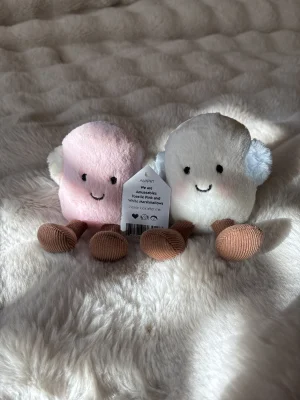 Amuseables Toastie Pink and White Marshmallows Jellycat photo