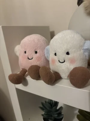 Amuseables Toastie Pink and White Marshmallows Jellycat photo