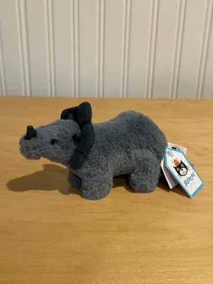 A photo of Fossilly Triceratops - Small Jellycat taken by Bunnylove