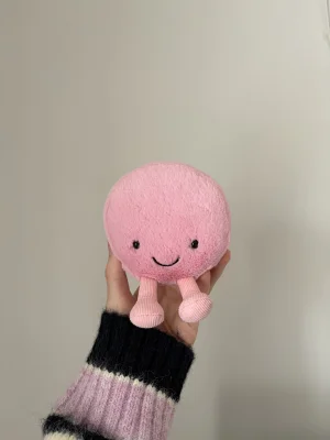 Amuseables Mia Macaron Jellycat photo