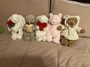 Leola Bear - Medium Jellycat photo