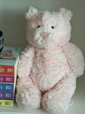 Leola Bear - Medium Jellycat | Jelly Journal
