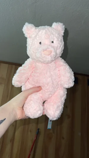 Leola Bear - Medium Jellycat photo uploaded by mayasjellycats133