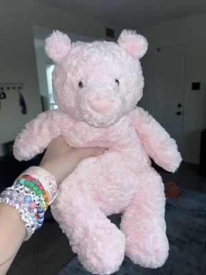 Leola Bear - Large Jellycat | Jelly Journal