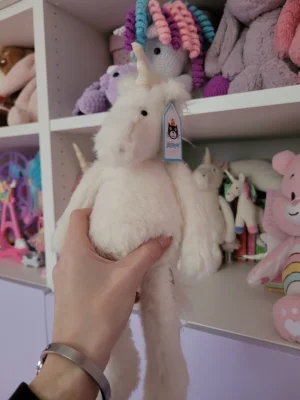A photo of Sweetie Unicorn Jellycat taken by Kitsfae