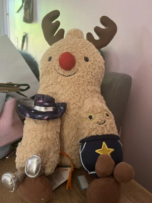 Amuseables Peanut Reindeer - Large Jellycat | Jelly Journal