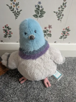 Strutton Pigeon 🇺🇸 Jellycat | Jelly Journal