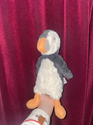 Bashful Puffin - Large Jellycat | Jelly Journal