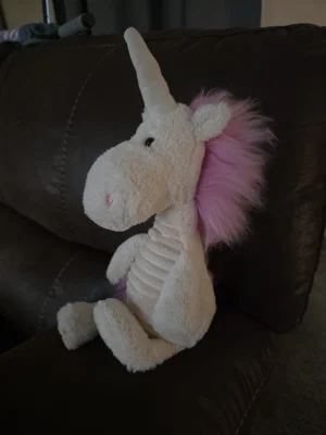 A photo of Snagglebaggle Ursula Unicorn Jellycat taken by KaraMarchman