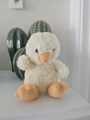 A photo of Poppet Chick - Baby Jellycat taken by Helen_94