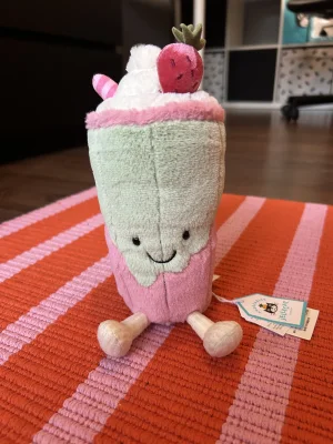 Amuseables Berrity Latte Jellycat | Jelly Journal