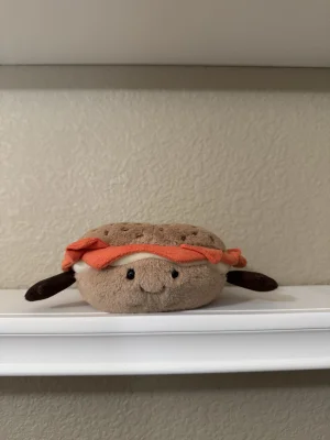 Amuseables Bagel Jellycat | Jelly Journal