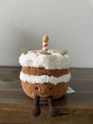 Amuseables Carrot Cake Jellycat | Jelly Journal