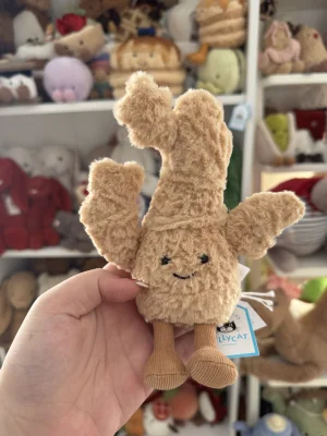 A photo of Amuseables Ginger Jellycat taken by nelesjellycorner