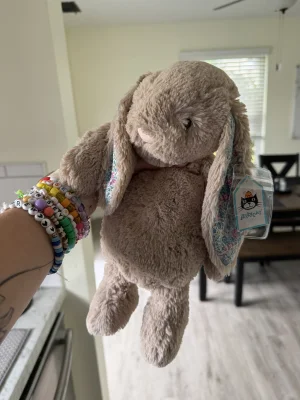 Blossom Beige Bunny - Medium Jellycat | Jelly Journal