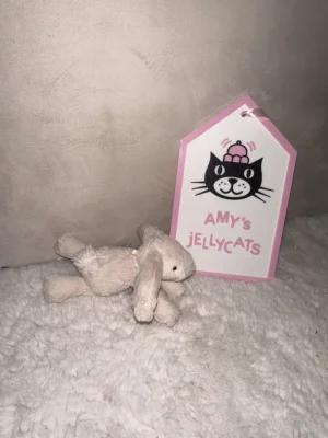Smudge Rabbit Bag Charm Jellycat | Jelly Journal