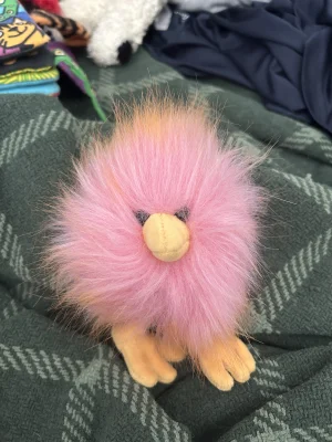 Crazy Chick - Yellow & Pink Jellycat photo uploaded by averyd2003