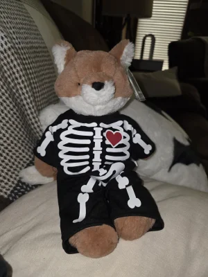 Beckett Fox - Medium Jellycat photo