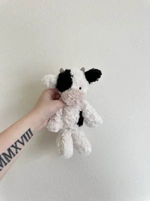 A photo of Squiggles Calf Jellycat taken by JodysJellies