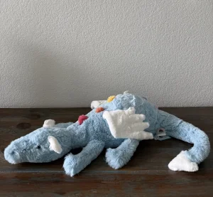 A photo of Sky Dragon - Large Jellycat taken by juju74