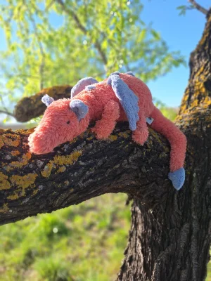 A photo of Persimmon Dragon - Large Jellycat taken by BuckyJelly