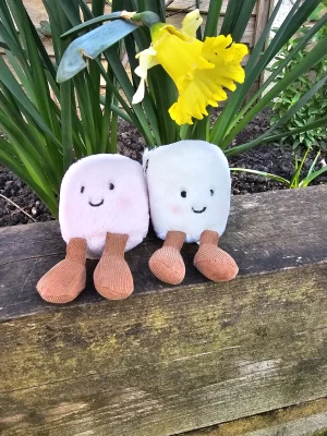 Amuseables Pair of Marshmallows Bag Charm Jellycat photo uploaded by Ilovejelly