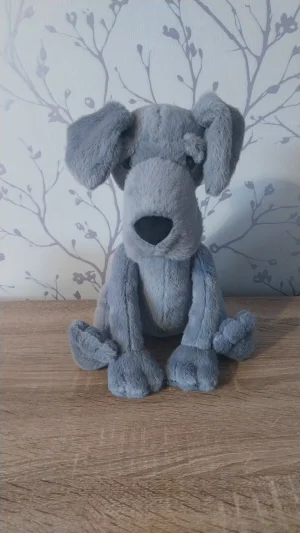 A photo of Zeus Great Dane Jellycat taken by Hope_Collectablez
