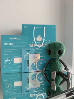 A photo of Zyllan Alien Jellycat taken by Mikeymoomoo1