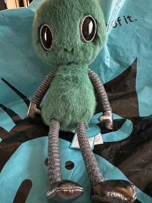 A photo of Zyllan Alien Jellycat taken by Jellytastic