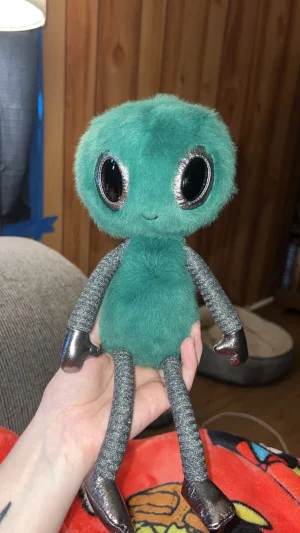 A photo of Zyllan Alien Jellycat taken by mayasjellycats133