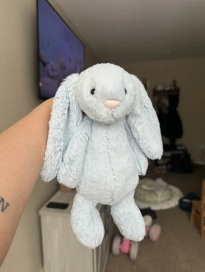 Bashful Beau Bunny - Medium Jellycat photo