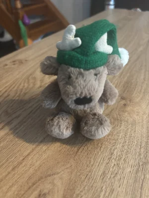 A photo of Puff Ball Reindeer Jellycat taken by CharlieP