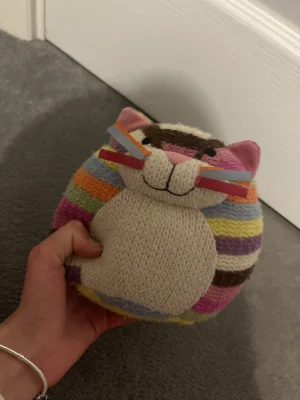 A photo of Meow Cat Jellycat taken by EvaB104