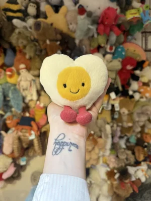 Amuseables Heart Boiled Egg Jellycat | Jelly Journal