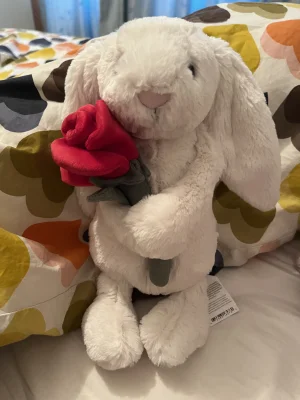 Cream Bunny with Rose Jellycat photo