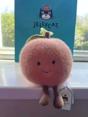 Amuseables Peach Jellycat photo uploaded by jellykitten