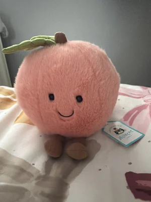 Amuseables Peach Jellycat photo uploaded by millie_mxx