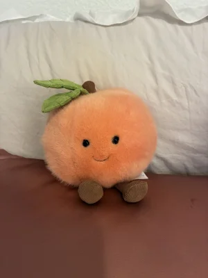 Amuseables Peach Jellycat photo uploaded by rosieposie0223
