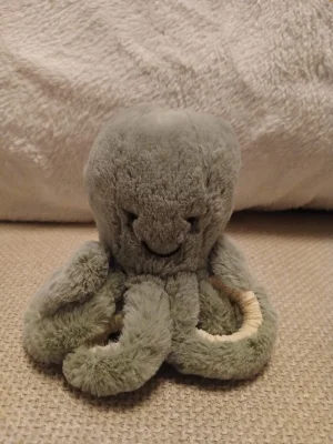 A photo of Odyssey Octopus - Tiny Jellycat taken by Cuddleplushie1