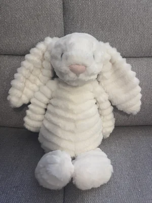 Bashful Luxe Bunny Nimbus Jellycat photo uploaded by Mayajellycats13
