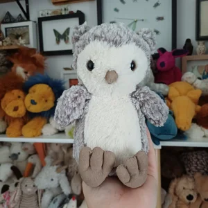 Barney Owl Chick Jellycat photo uploaded by herbgardenplush