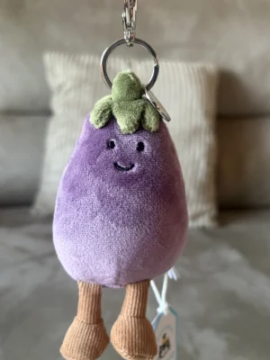 Amuseables Aubergine Bag Charm Jellycat photo
