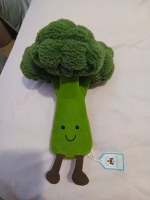 Amuseables Broccoli Jellycat | Jelly Journal
