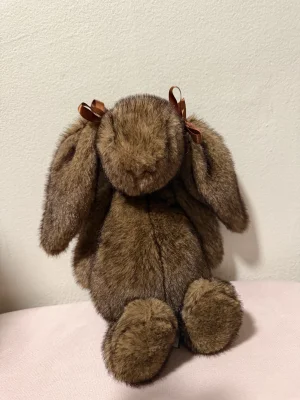 Hoppleston Luxe Bunny Jellycat | Jelly Journal